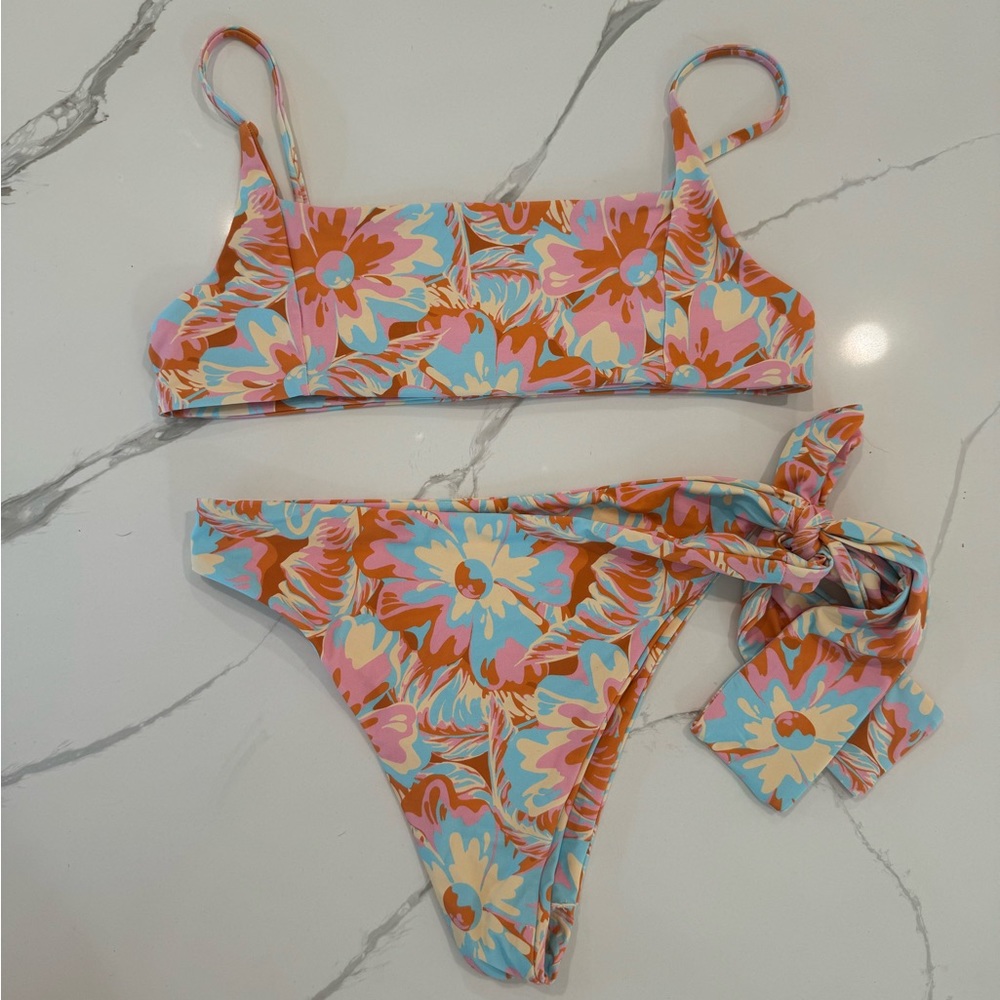 Stone Fox Swim Bikini in Flower Power